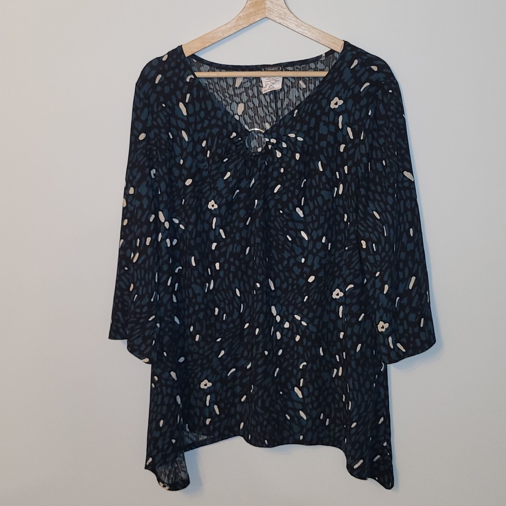 Women's Black Patterned Top